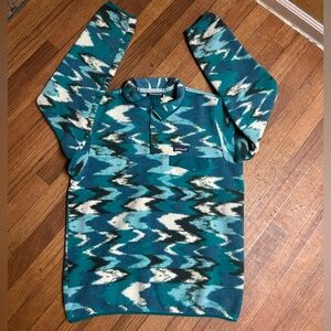 Patagonia Men's Teal and White Patterned Crewneck Sweater